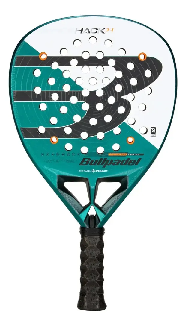 Bullpadel Hack 04 by Paquito Navarro